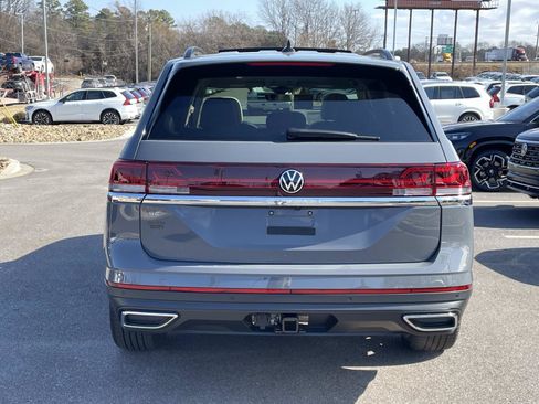 New 2026 Volkswagen Atlas SE FWD image 6