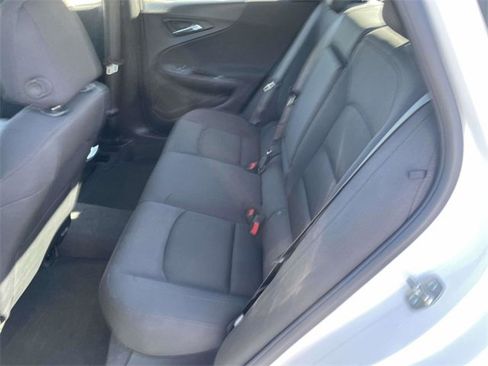 Used 2024 Chevrolet Malibu LT image 8