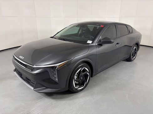 New 2026 Kia K4 GT-Line Turbo FWD image 4