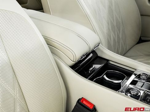 Used 2020 Bentley Mulsanne image 27