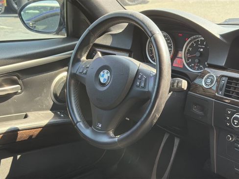 Used 2011 BMW M3 Coupe RWD image 23
