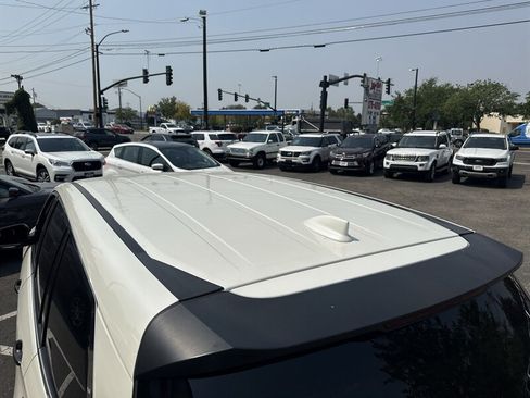 Used 2019 Honda Pilot LX image 16