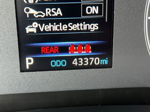 Used 2024 Toyota Corolla LE image 26