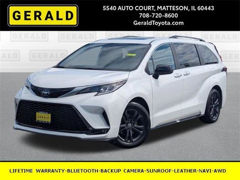 Certified 2024 Toyota Sienna XSE w/ XSE Plus Package image 1