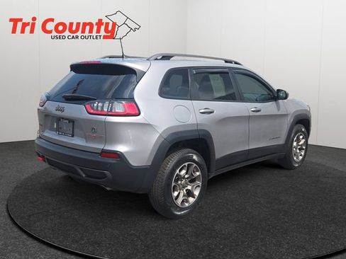 Used 2020 Jeep Cherokee Trailhawk w/ Cold Weather Group AWD/4WD image 8