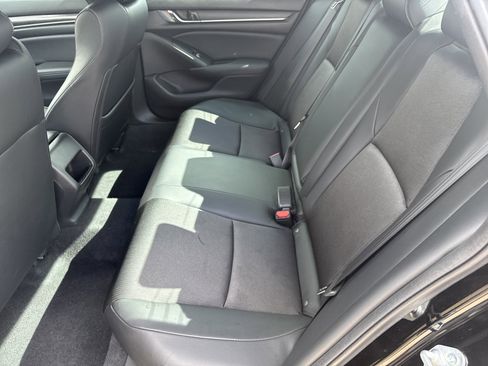 Used 2022 Honda Accord Sport image 6