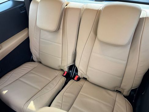 New 2026 Mercedes-Benz GLS 450 4MATIC image 24