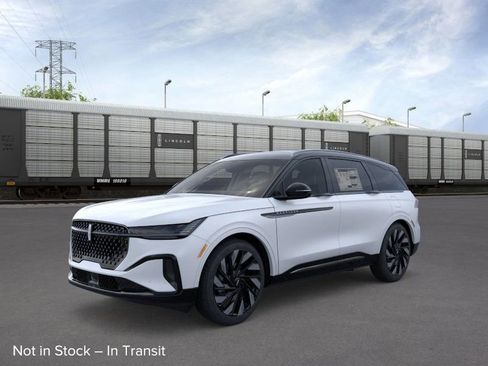 New 2026 Lincoln Nautilus Reserve image 30