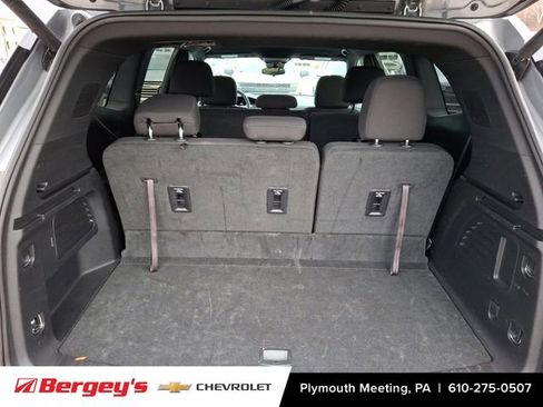 Certified 2025 GMC Acadia Elevation image 32