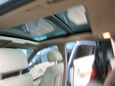 Used 2011 BMW 328i Wagon RWD image 40