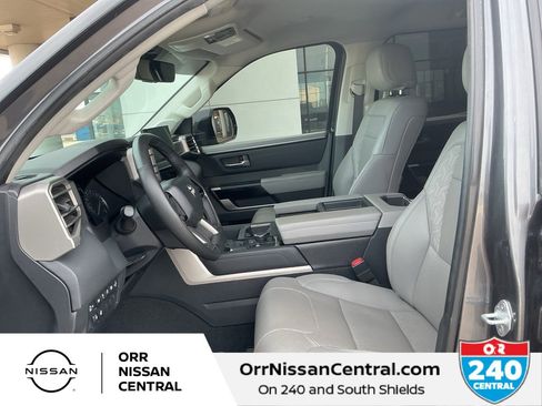 Used 2023 Toyota Tundra Limited w/ TRD Off-Road Package image 17