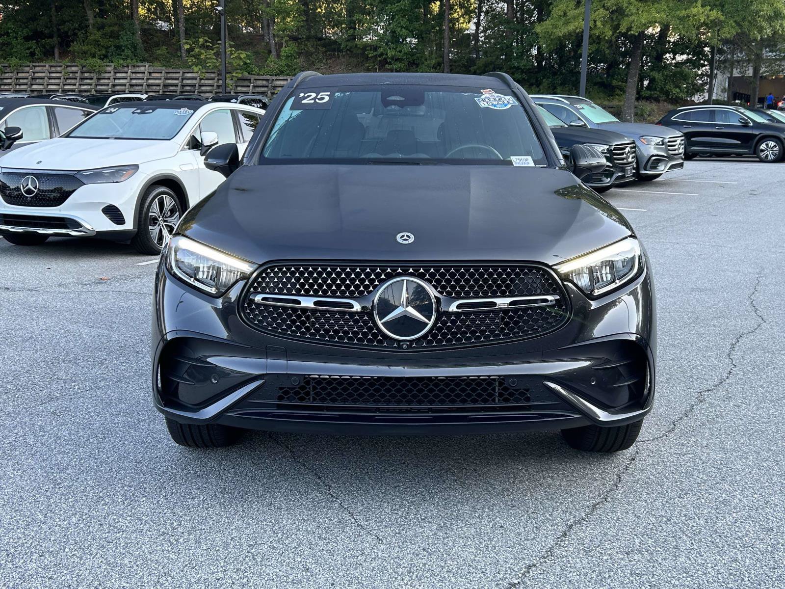 Certified 2025 Mercedes-Benz GLC 300 image 3