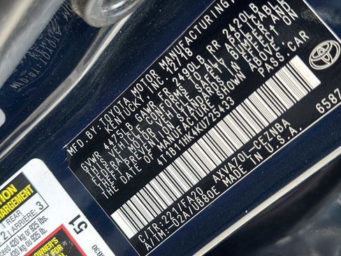 Used 2019 Toyota Camry LE w/ Protection Package (Q2) FWD image 25