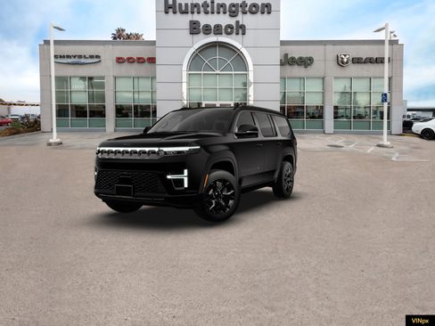 New 2026 Jeep Grand Wagoneer Limited w/ Premium Group II image 1