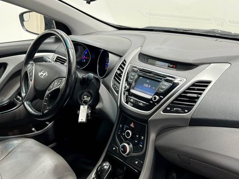 Used 2015 Hyundai Elantra Limited FWD image 19