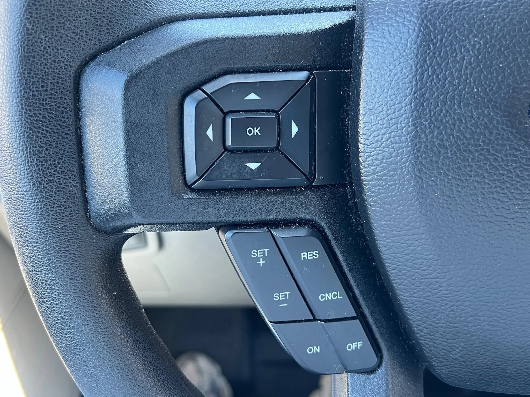 Used 2019 Ford F150 XL w/ Equipment Group 101A Mid AWD/4WD image 12