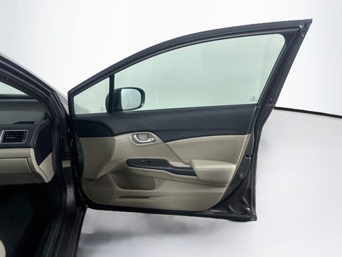 Used 2015 Honda Civic LX image 30
