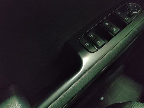 Used 2022 Kia Soul LX FWD image 27