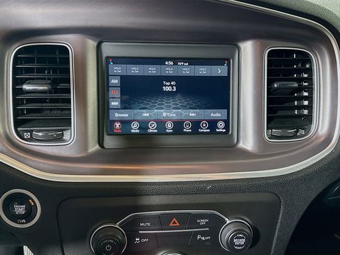 Used 2021 Dodge Charger SXT image 18