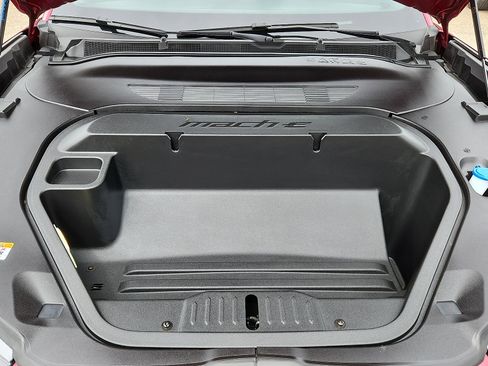 Used 2025 Ford Mustang Mach-E GT AWD/4WD image 29