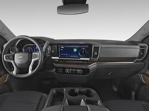 Used 2025 Chevrolet Silverado 2500 LT w/ Convenience Package AWD/4WD image 3
