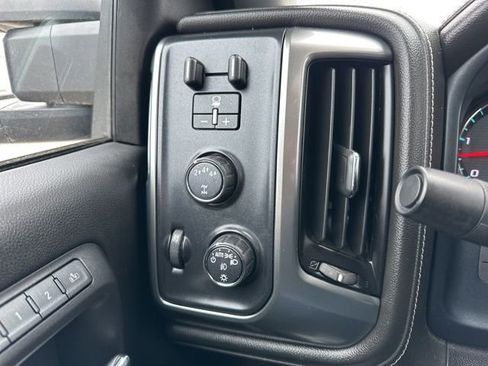 Used 2018 Chevrolet Silverado 2500 LTZ w/ Duramax Plus Package image 29