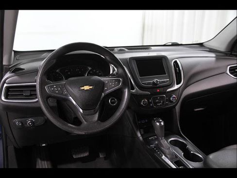 Used 2020 Chevrolet Equinox LT image 6