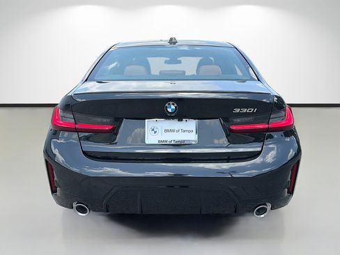 New 2026 BMW 330i Sedan w/ M Sport Package RWD image 4