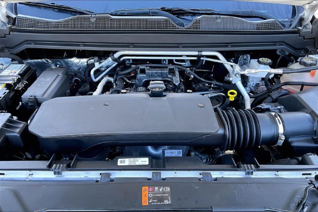 Used 2024 Chevrolet Colorado W/T RWD image 20