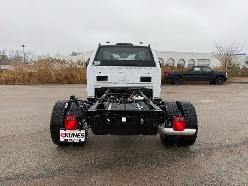 New 2026 Ford F450 XL w/ Snow Plow Prep Package image 4