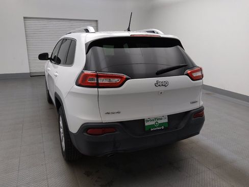 Used 2015 Jeep Cherokee Latitude w/ Comfort/Convenience Group AWD/4WD image 6