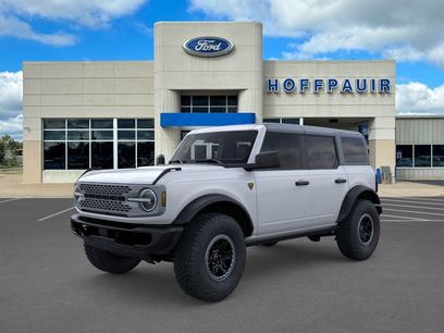 New 2025 Ford Bronco Badlands w/ Sasquatch Package