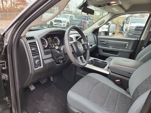 Used 2018 RAM 3500 SLT image 13