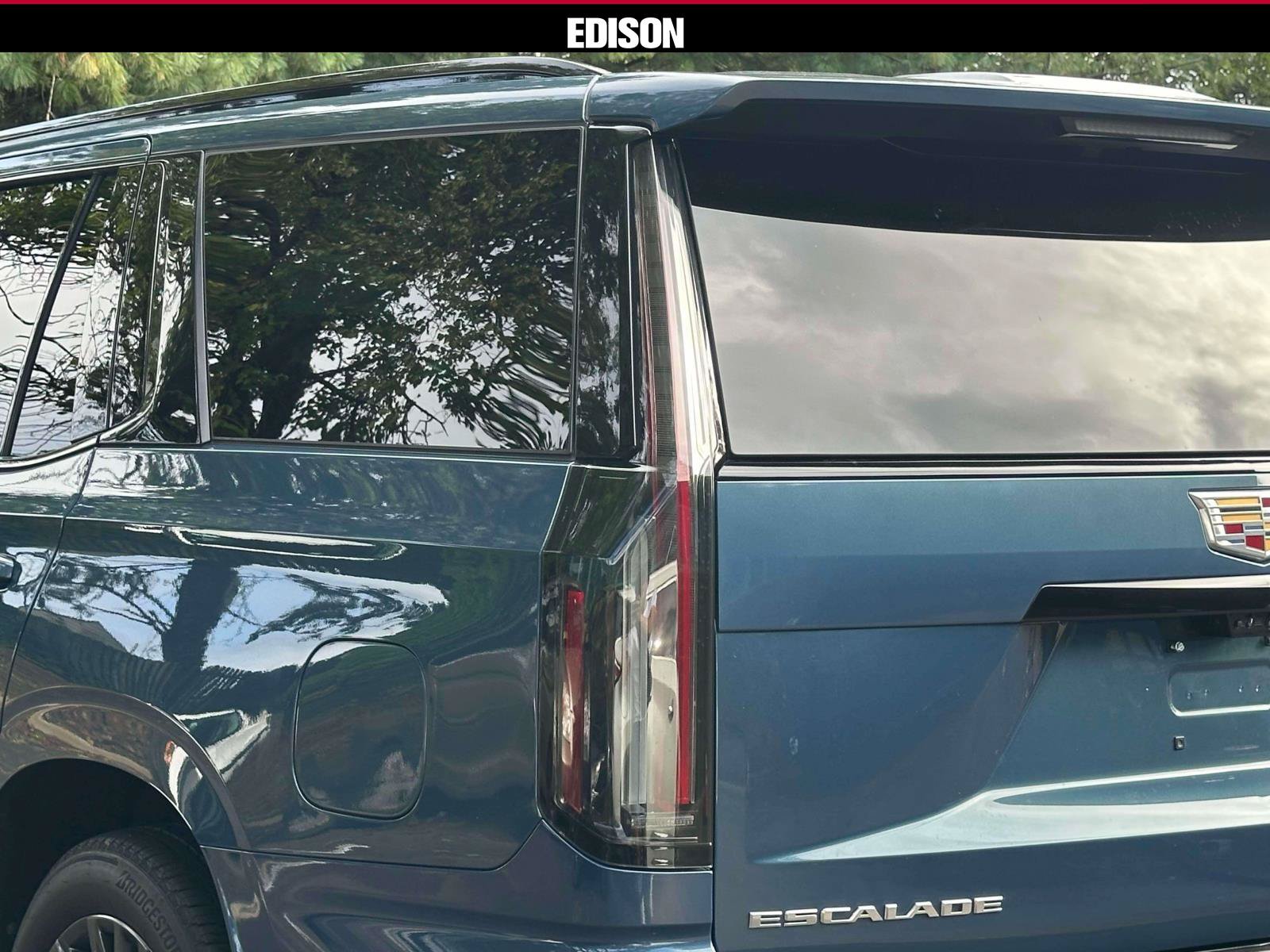 Used 2025 Cadillac Escalade Sport Platinum AWD/4WD image 8