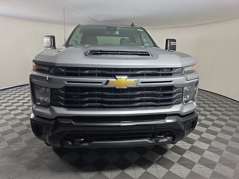 New 2026 Chevrolet Silverado 2500 Custom w/ Custom Value Package AWD/4WD image 8