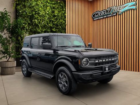 Used 2025 Ford Bronco Big Bend AWD/4WD image 1