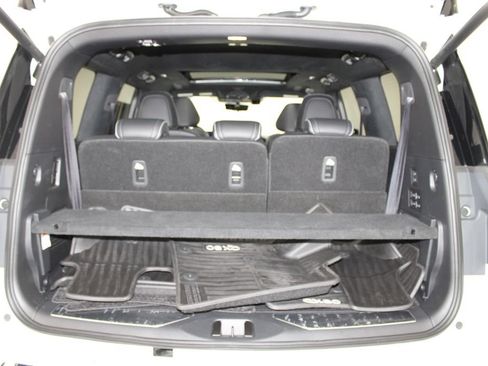 Used 2026 INFINITI QX80 Autograph w/ Autograph Exterior Package AWD/4WD image 17