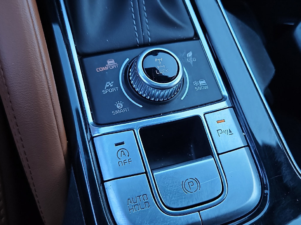 Used 2024 Kia Telluride EX X-Line AWD/4WD image 17