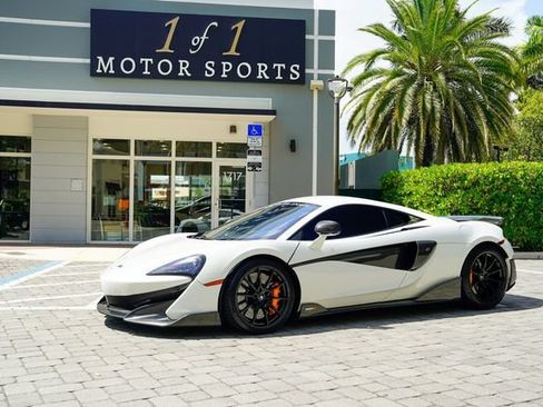 Used 2019 McLaren 600LT RWD image 1