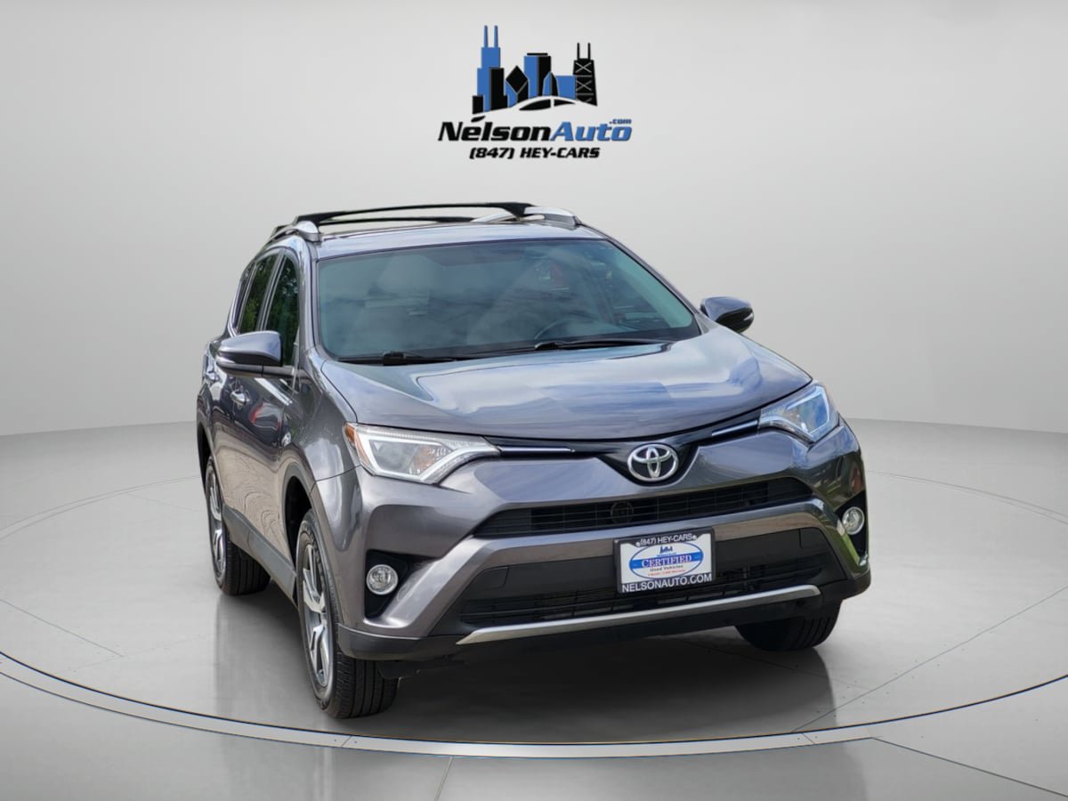 Used 2016 Toyota RAV4 XLE AWD/4WD image 2