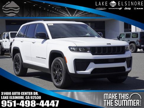 New 2026 Jeep Grand Cherokee Altitude AWD/4WD image 1