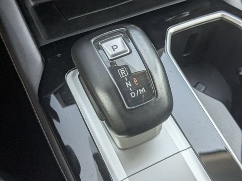 Used 2025 Mitsubishi Outlander SE AWD/4WD image 26