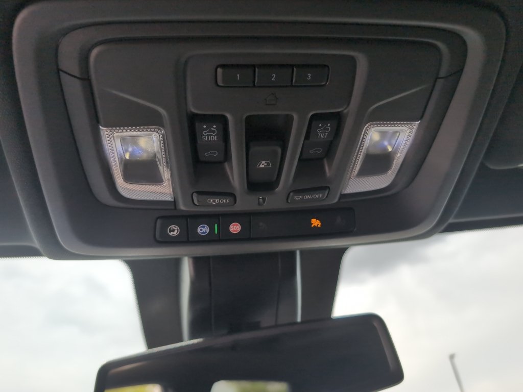 Used 2023 Chevrolet Silverado 3500 High Country w/ Safety Package II AWD/4WD image 15
