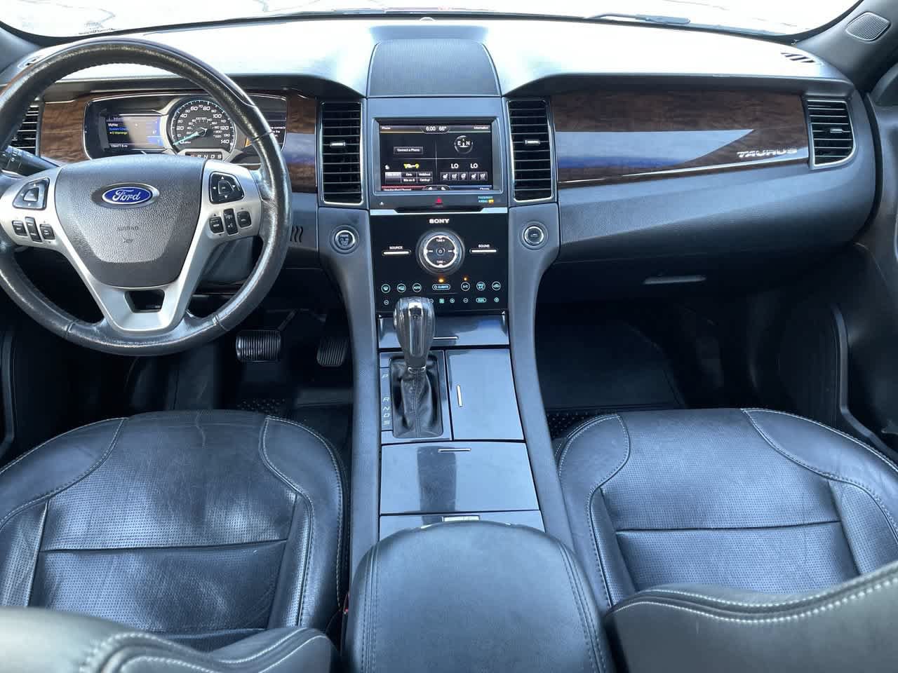 Used 2013 Ford Taurus Limited FWD image 22
