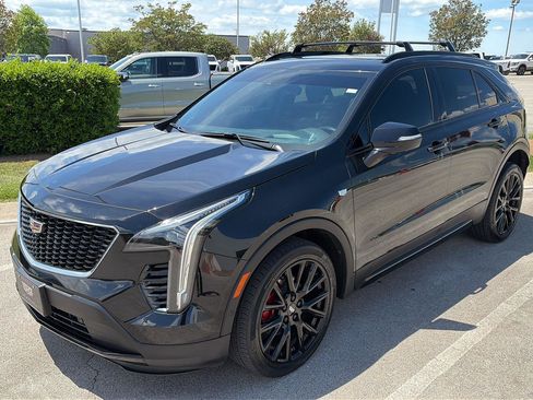 Used 2021 Cadillac XT4 Sport AWD/4WD image 3