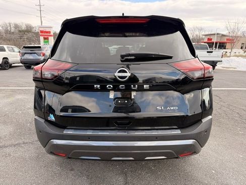 Certified 2023 Nissan Rogue SL w/ SL Premium Package image 6