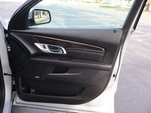 Used 2015 GMC Terrain Denali image 26