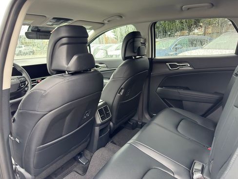 Certified 2026 Kia Sportage EX image 16