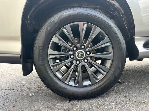 Used 2020 Lexus GX 460 Premium AWD/4WD image 18