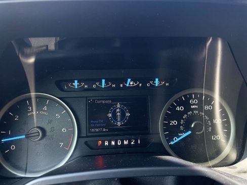 Used 2015 Ford F150 XLT w/ Equipment Group 302A Luxury AWD/4WD image 14